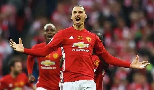 块大石头 块大石头